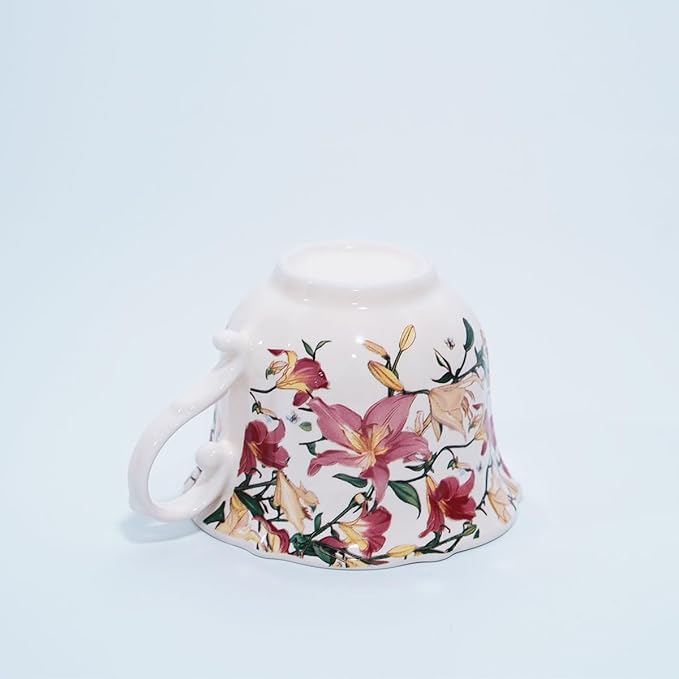 Bone China Tea Cup and Saucer Set with Spoon，Elegant Floral Tea Cup Set (7 oz)，British Coffee Latte Mug for Mother's Day Gifts
