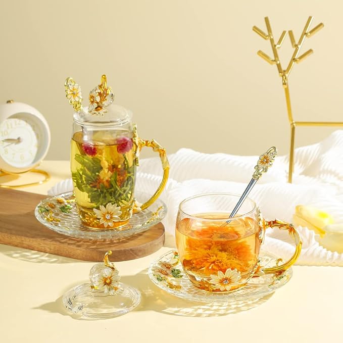 Gift for Women Christmas Birthday Mother's Day Glass Tea Cup with Lid Cute Coffee Mug Daisy Flower Vintage (11oz YellowDaisy)