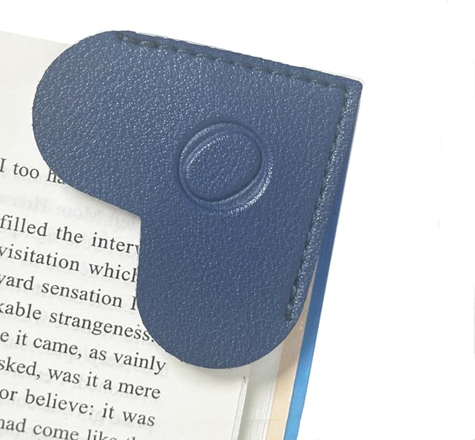 MOTEERLLU Personalized Leather Heart Bookmark with Initials, Cute Custom Corner Bookmarks for Reading Women, Men, Kids, Teachers, Book Lovers Gifts(Blue O)