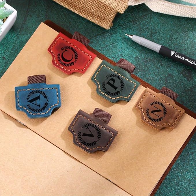 Custom Bookmark with Pen Holder with 26 Letters Personalized Magnetic Leather Book Mark, Customized Name Book Marker Clip with Initial for Men Women, Gifts for Book Lovers, Readers (Purple, Cross-1)