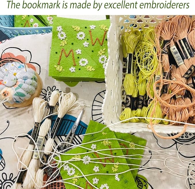 Personalized Hand Embroidered Corner Bookmark, Bookmarks for Women, Personalized Bookmark for Book Lovers, Cute Flower Book Mark by HNQCPCVU (E, Green)
