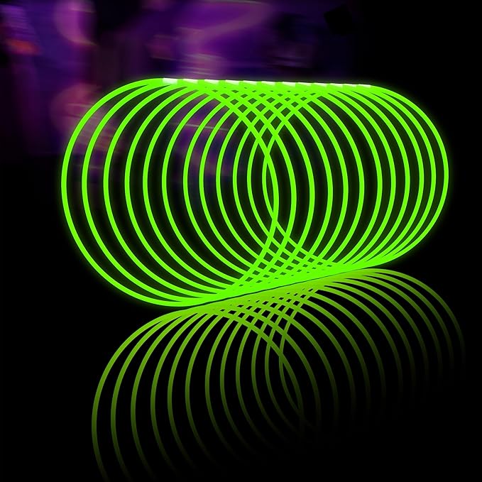 Glow Fever Glow Sticks Bulk 100ct 22'' Glow Necklaces with Connectors, Neon Light Sticks for Party Festivals Raves Concert Birthday Wedding, Green