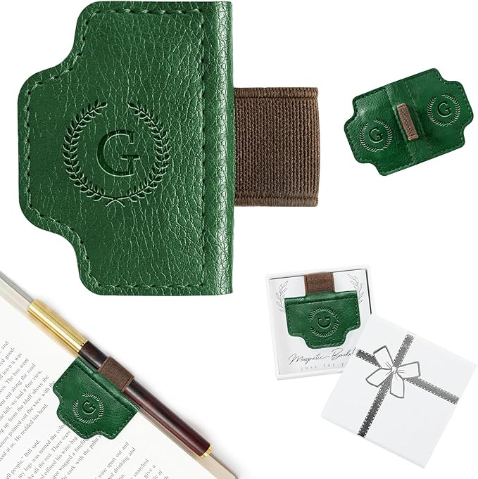 BygoneMark Magnetic Leather Bookmark with Pen Holder, Personalized Custom Initial Page Marker & Pen Clip, Professional Book Accessory for Students (Green-G)