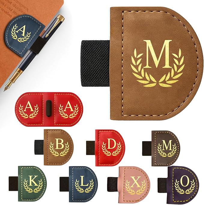 Personalized Leather Magnetic Bookmark with Pen Holder, Custom Bygone Mark Bookmark with Pen Holder, Custom Bookmarks with 26 Letters for Reading Women, Men, Teachers, Book Lovers（Brown，M）